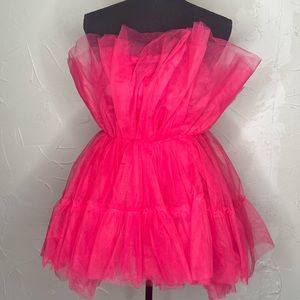 NWT Fashion nova pink tulle prom/party dress.